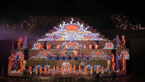 Nhã nhạc cung đình Huế - Di sản văn hoá phi vật thể đại diện của nhân loại được UNESCO vinh danh. Ảnh: Nhật Anh – TTXVN Nhã nhạc cung đình Huế - Di sản văn hoá phi vật thể đại diện của nhân loại được UNESCO vinh danh. Ảnh: Nhật Anh – TTXVN