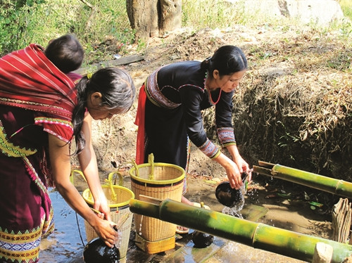 Nước về với đồng bào vùng sâu, vùng xa của tỉnh Kon Tum