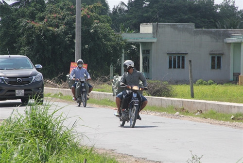 Các đối tượng vận chuyển ngang nhiên, công khai, Các đối tượng vận chuyển ngang nhiên, công khai,