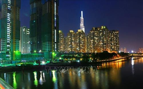 Thành phố Hồ Chí Minh phấn đấu tăng trưởng kinh tế 8,5% trong năm 2019. Ảnh: Ngọc Hà - TTXVN Thành phố Hồ Chí Minh phấn đấu tăng trưởng kinh tế 8,5% trong năm 2019. Ảnh: Ngọc Hà - TTXVN