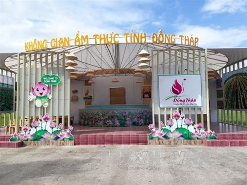 Cận cảnh các khu gian ẩm thực của các tỉnh. Ảnh: Huyền Trang – TTXVN Cận cảnh các khu gian ẩm thực của các tỉnh. Ảnh: Huyền Trang – TTXVN