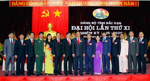 Ban Thường vụ Tỉnh ủy Bắc Kạn khóa XI, nhiệm kỳ 2015-2020. Ảnh: Nguyễn Trình- TTXVN Ban Thường vụ Tỉnh ủy Bắc Kạn khóa XI, nhiệm kỳ 2015-2020. Ảnh: Nguyễn Trình- TTXVN