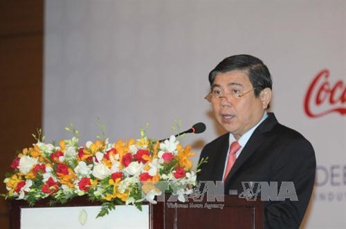 Chủ tịch UBND Thành phố Hồ Chí Minh Nguyễn Thành Phong phát biểu tại Chương trình. Ảnh: Thanh Vũ - TTXVN Chủ tịch UBND Thành phố Hồ Chí Minh Nguyễn Thành Phong phát biểu tại Chương trình. Ảnh: Thanh Vũ - TTXVN