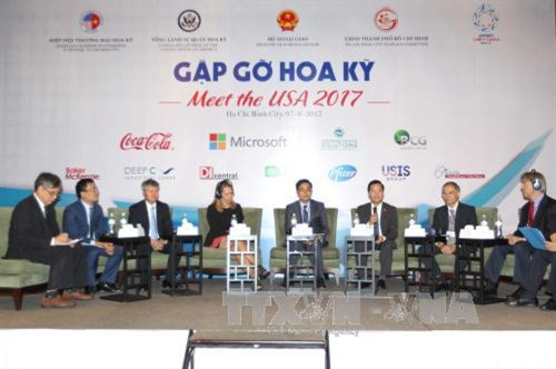 Thứ trưởng Bộ Ngoại giao Việt Nam Hà Kim Ngọc tham gia phiên thảo luận “Khuôn khổ thương mại Việt Nam – Hoa Kỳ giai đoạn 2017 – 2020” tại Chương trình. Ảnh: Thanh Vũ - TTXVN Thứ trưởng Bộ Ngoại giao Việt Nam Hà Kim Ngọc tham gia phiên thảo luận “Khuôn khổ thương mại Việt Nam – Hoa Kỳ giai đoạn 2017 – 2020” tại Chương trình. Ảnh: Thanh Vũ - TTXVN