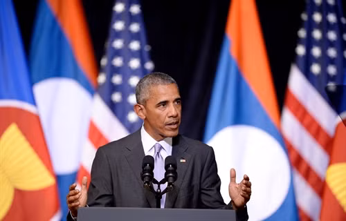 Tổng thống Mỹ Barack Obama phát biểu tại Trung tâm văn hóa Lào ở Viêng Chăn ngày 6/9. AFP/TTXVN