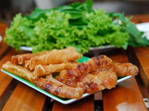 Về miền Tây thưởng thức nem nướng Cái Răng ảnh 1