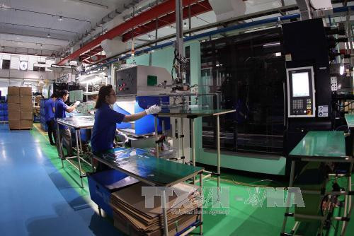 Các sản phẩm cơ khí chính xác được sản xuất tại Công ty Minh Nguyên, Khu công nghệ cao Thành phố Hồ Chí Minh.Ảnh: An Hiếu -TTXVN Các sản phẩm cơ khí chính xác được sản xuất tại Công ty Minh Nguyên, Khu công nghệ cao Thành phố Hồ Chí Minh.Ảnh: An Hiếu -TTXVN