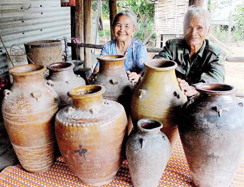 Ché là hiện vật không thể thiếu trong ẩm thực Tây Nguyên. Ảnh: baogialai.com.vn