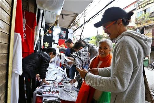 Những sản phẩm lưu niệm về Hội nghị thượng đỉnh Mỹ - Triều Tiên lần thứ hai thu hút khách du lịch ảnh 13 Những sản phẩm lưu niệm về Hội nghị thượng đỉnh Mỹ - Triều Tiên lần thứ hai thu hút khách du lịch ảnh 13