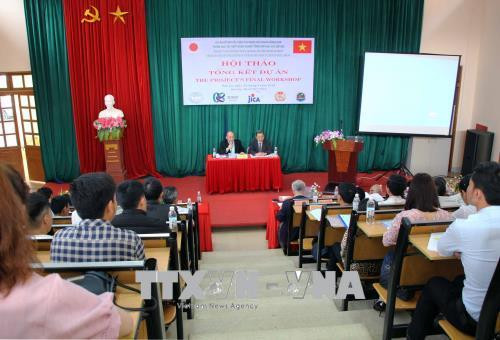 Hội thảo Tổng kết dự án thu hút đông sự tham dự của các chuyên gia và người dân trên đia bàn tỉnh Sơn La. Ảnh: Diệp Anh - TTXVN Hội thảo Tổng kết dự án thu hút đông sự tham dự của các chuyên gia và người dân trên đia bàn tỉnh Sơn La. Ảnh: Diệp Anh - TTXVN