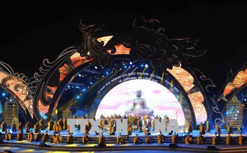 Chương trình nghệ thuật tại buổi lễ. Ảnh Thành Đạt – TTXVN