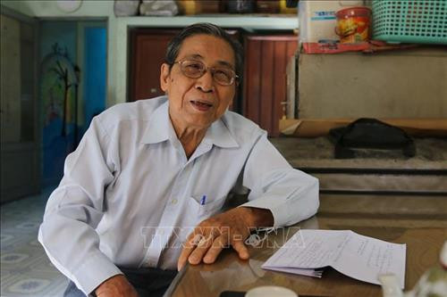 Nhà báo Thanh Bền, nguyên phóng viên Thông tấn xã Giải phóng. Ảnh: Thanh Vũ – TTXVN Nhà báo Thanh Bền, nguyên phóng viên Thông tấn xã Giải phóng. Ảnh: Thanh Vũ – TTXVN