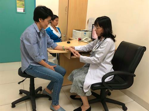 Bệnh loãng xương đang ngày càng trẻ hóa Bệnh loãng xương đang ngày càng trẻ hóa