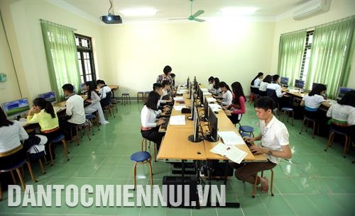 Giờ học môn tin học. Ảnh: An Thành Đạt