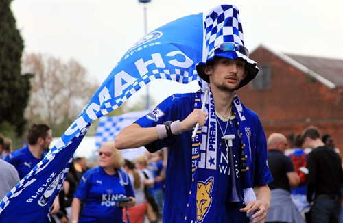 Sắc xanh tràn ngập thành phố. Ảnh: Như Mai- TTXVN.