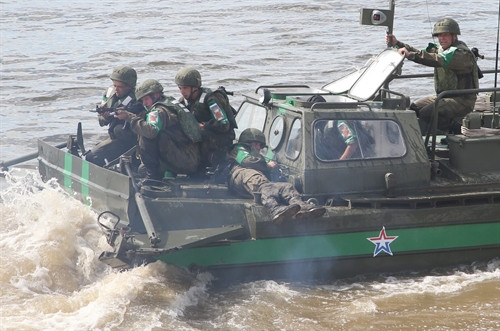 Trong ảnh (tư liệu): Binh sĩ Nga tham gia cuộc Tập trận quốc tế 2016 tại thị trấn Murom, Nga ngày 6/8. EPA/TTXVN