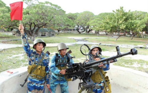 Cán bộ, chiến sĩ đảo Song Tử Tây làm chủ trang thiết bị, nâng cao cảnh giác, luyện tập, sẵn sàng chiến đấu bảo vệ chủ quyền biển đảo thiêng liêng của Tổ quốc Cán bộ, chiến sĩ đảo Song Tử Tây làm chủ trang thiết bị, nâng cao cảnh giác, luyện tập, sẵn sàng chiến đấu bảo vệ chủ quyền biển đảo thiêng liêng của Tổ quốc