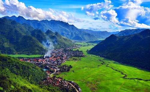 Thung lũng Mai Châu. Ảnh: Thanh Hà - TTXVN