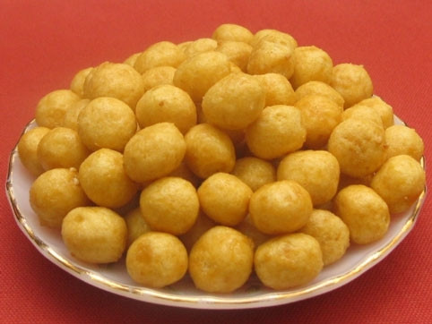 Giòn thơm bánh nhãn Nam Định ảnh 1 Giòn thơm bánh nhãn Nam Định ảnh 1