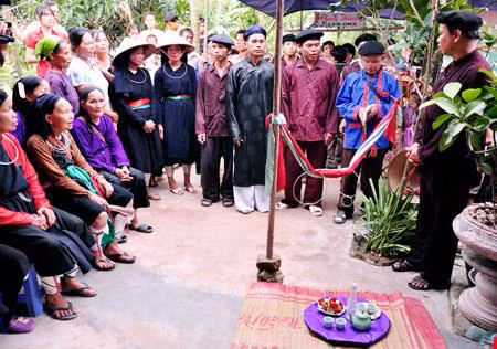 Trong hôn nhân, người Sán Chay rất coi trọng vai trò của người làm mối. Ảnh minh họa