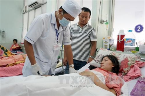 Thai phụ được chăm sóc điều trị sau phẫu thuật. Ảnh: Phương Vy-TTXVN Thai phụ được chăm sóc điều trị sau phẫu thuật. Ảnh: Phương Vy-TTXVN