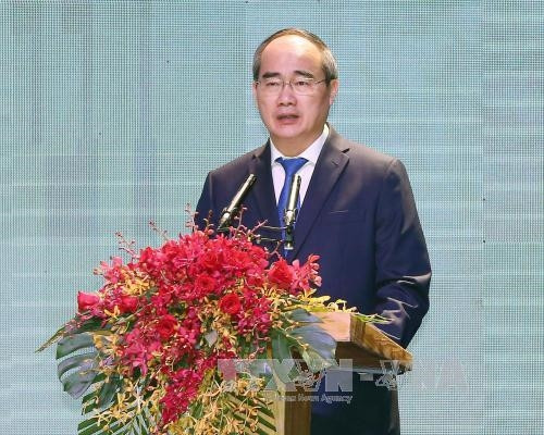 Đồng chí Nguyễn Thiện Nhân, Bí thư Thành ủy Thành phố Hồ Chí Minh phát biểu. Ảnh: Doãn Tấn - TTXVN Đồng chí Nguyễn Thiện Nhân, Bí thư Thành ủy Thành phố Hồ Chí Minh phát biểu. Ảnh: Doãn Tấn - TTXVN