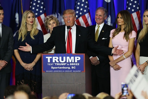 Ông Donald Trump phát biểu tại Spartanburg, Nam Carolina ngày 20/2. AFP/TTXVN