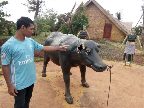 Một hạng mục công trình trong khu bảo tồn đang bị hư hỏng, xuống cấp nghiêm trọng
