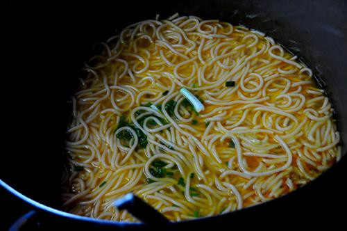 Bún đỏ - món ăn bình dân về đêm nổi tiếng ở Ban Mê ảnh 2