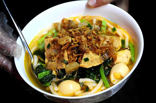 Bún đỏ - món ăn bình dân về đêm nổi tiếng ở Ban Mê ảnh 6