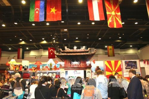 Gian hàng Việt Nam tại Hội chợ. Ảnh :Vũ Ngọc Mai- Phóng viên TTXVN tại Praha