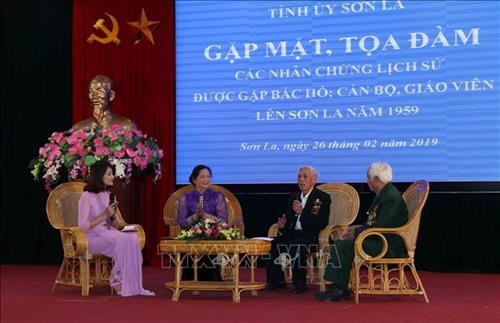 Quang cảnh buổi gặp mặt, tọa đàm. Ảnh: Nguyễn Cường - TTXVN. Quang cảnh buổi gặp mặt, tọa đàm. Ảnh: Nguyễn Cường - TTXVN.