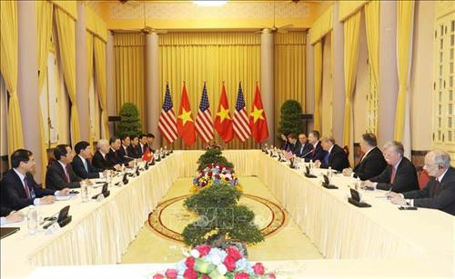 Tổng Bí thư, Chủ tịch nước Nguyễn Phú Trọng hội đàm với Tổng thống Mỹ Donald Trump. Ảnh: Trí Dũng – TTXVN Tổng Bí thư, Chủ tịch nước Nguyễn Phú Trọng hội đàm với Tổng thống Mỹ Donald Trump. Ảnh: Trí Dũng – TTXVN