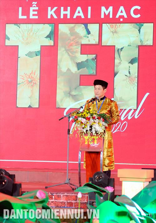 Ông Nguyễn Quốc Kỳ, Chủ tịch Hiệp hội Văn hóa Ẩm thực Việt Nam phát biểu tại lễ khai mạc