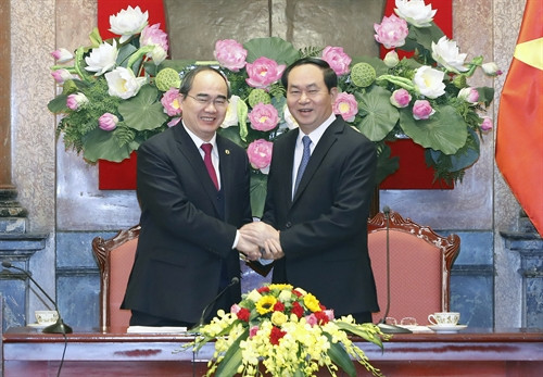 Chủ tịch nước Trần Đại Quang và Chủ tịch Ủy ban Trung ương Mặt trận Tổ quốc Việt Nam Nguyễn Thiện Nhân tại hội nghị. Ảnh: Nhan Sáng-TTXVN Chủ tịch nước Trần Đại Quang và Chủ tịch Ủy ban Trung ương Mặt trận Tổ quốc Việt Nam Nguyễn Thiện Nhân tại hội nghị. Ảnh: Nhan Sáng-TTXVN