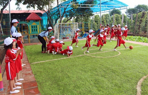 Trường mầm non Vàng Anh tăng cường trò chơi vận động cho trẻ Trường mầm non Vàng Anh tăng cường trò chơi vận động cho trẻ