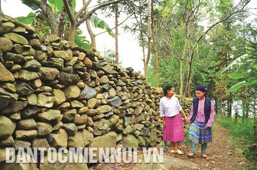 Hạnh phúc của các em đơn giản chỉ là được ở bên người bạn thân của mình