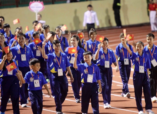 Các đoàn vận động viên về tham dự. Ảnh: Thanh Tùng-TTXVN Các đoàn vận động viên về tham dự. Ảnh: Thanh Tùng-TTXVN