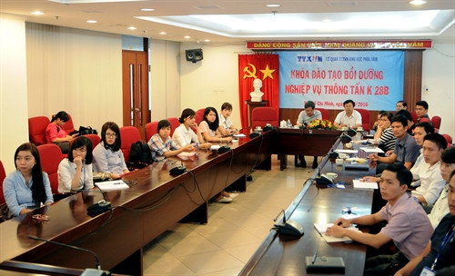 Sáng cùng ngày, Cơ quan TTXVN khu vực phía Nam cũng tổ chức Lễ Khai giảng Khoá bồi dưỡng nghiệp vụ Thông tấn K28b. Ảnh: An Hiếu- TTXVN