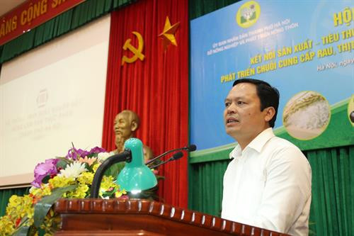 Ông Tạ Văn Tường - Phó Giám đốc Sở Nông nghiệp và Phát triển nông thôn Hà Nội đánh giá: Những năm vừa qua, 21 tỉnh, thành phố trong Ban điều phối Chuỗi cung cấp rau, thịt, nông sản an toàn cho thành phố Hà Nội đã tích cực, chủ động trong công tác kết nối sản xuất - tiêu thụ và phát triển chuỗi cung ứng thực phẩm nông lâm thủy sản.