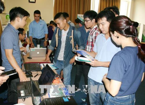 Dự án mô hình nhà thông minh (smarthome) được giới thiệu tại buổi phát động cuộc thi. Ảnh: Tiến Lực – TTXVN