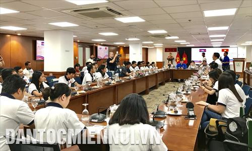 Quang cảnh Ngày hội giao lưu các nhà báo trẻ, thanh niên, sinh viên các tỉnh biên giới Việt Nam - Campuchia 2019 tại Trung tâm Báo chí TP.HCM