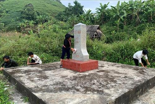 Học sinh xã Huổi Luông ý thức bảo vệ đường biên, mốc giới. Ảnh: Việt Hoàng – TTXVN Học sinh xã Huổi Luông ý thức bảo vệ đường biên, mốc giới. Ảnh: Việt Hoàng – TTXVN