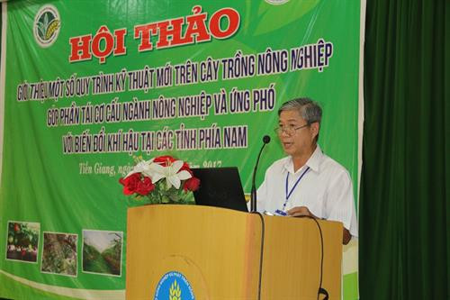 Ông Lê Minh Khánh, Phó Giám đốc Sở Nông nghiệp và Phát triển nông thôn tỉnh Tiền Giang, phát biểu tại Hội thảo. Ảnh : Minh Trí - TTXVN Ông Lê Minh Khánh, Phó Giám đốc Sở Nông nghiệp và Phát triển nông thôn tỉnh Tiền Giang, phát biểu tại Hội thảo. Ảnh : Minh Trí - TTXVN