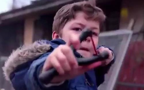 Phóng sự ảnh về tương lai bất trắc của những đứa trẻ Di gan thế kỷ 21 ảnh 14 Phóng sự ảnh về tương lai bất trắc của những đứa trẻ Di gan thế kỷ 21 ảnh 14