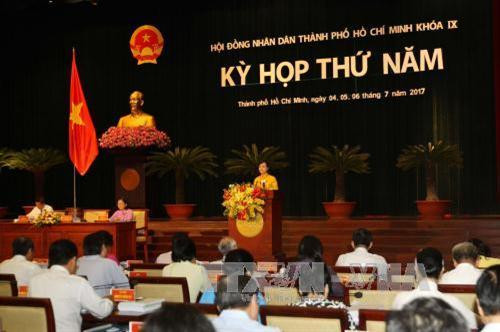 Chủ tịch HĐND Thành phố Hồ Chí Minh Nguyễn Thị Quyết Tâm phát biểu khai mạc kỳ họp. Ảnh: Thanh Vũ-TTXVN Chủ tịch HĐND Thành phố Hồ Chí Minh Nguyễn Thị Quyết Tâm phát biểu khai mạc kỳ họp. Ảnh: Thanh Vũ-TTXVN