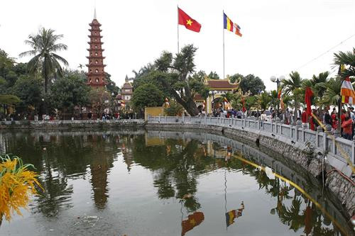 Quang cảnh chùa Trấn Quốc. Ảnh: Văn Điệp – TTXVN