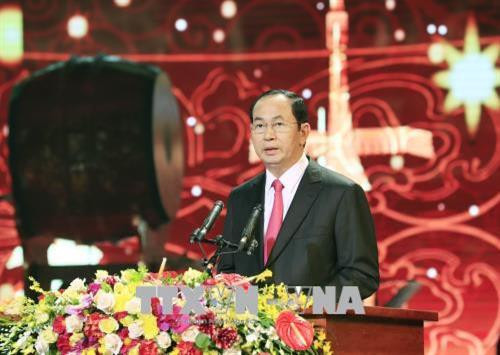 Chủ tịch nước Trần Đại Quang chúc Tết bà con kiều bào và phát biểu ý kiến. Ảnh: Nhan Sáng-TTXVN Chủ tịch nước Trần Đại Quang chúc Tết bà con kiều bào và phát biểu ý kiến. Ảnh: Nhan Sáng-TTXVN