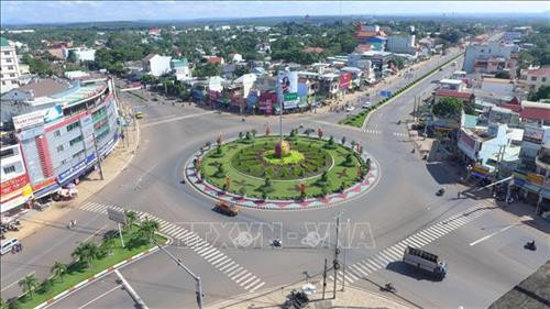 Một góc thành phố trẻ Đồng Xoài. Ảnh: Dương Chí Tưởng-TTXVN Một góc thành phố trẻ Đồng Xoài. Ảnh: Dương Chí Tưởng-TTXVN