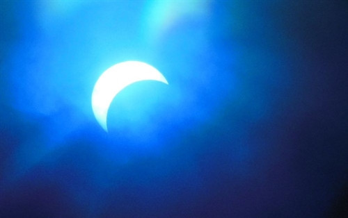 Toàn cảnh nhật thực toàn phần ở Đông Nam Á ảnh 2